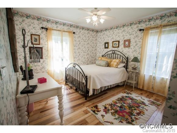 2760 Leucothae Way - Photo 20