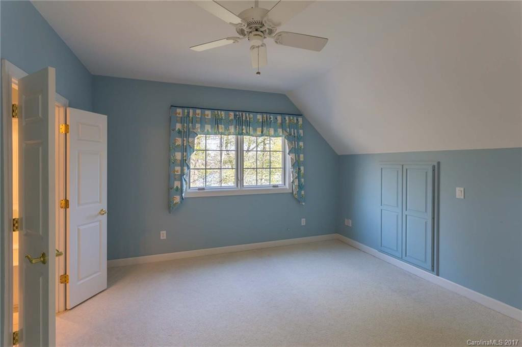 1846 Southpointe Dr - Photo 16