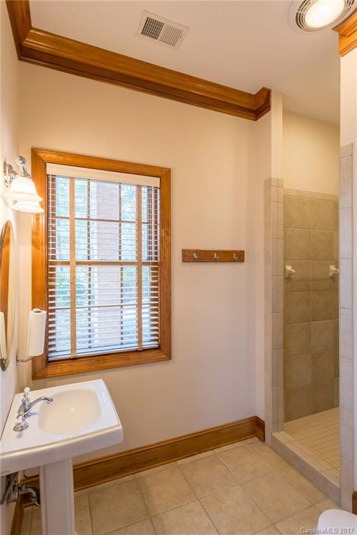 1846 Southpointe Dr - Photo 23