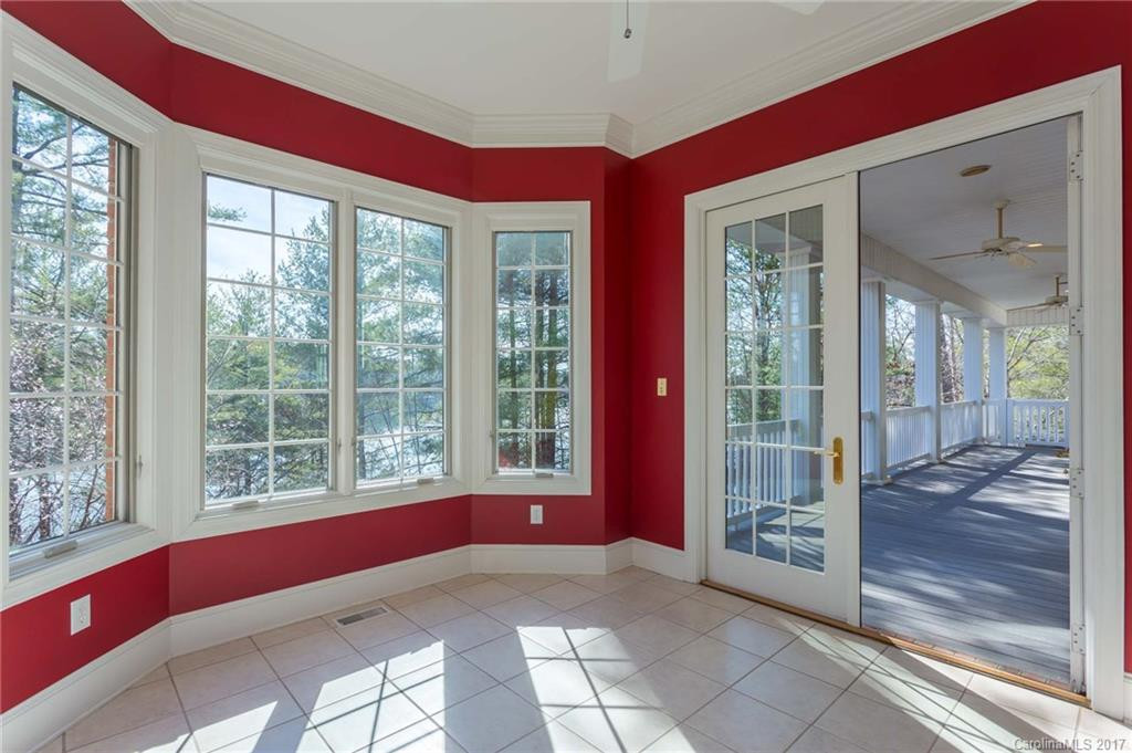 1846 Southpointe Dr - Photo 8