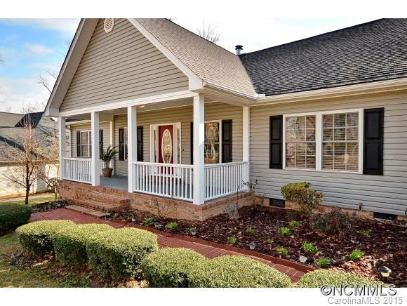 205 Colonel Holcombe Place - Photo 2