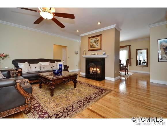 205 Colonel Holcombe Place - Photo 4