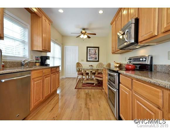 205 Colonel Holcombe Place - Photo 9