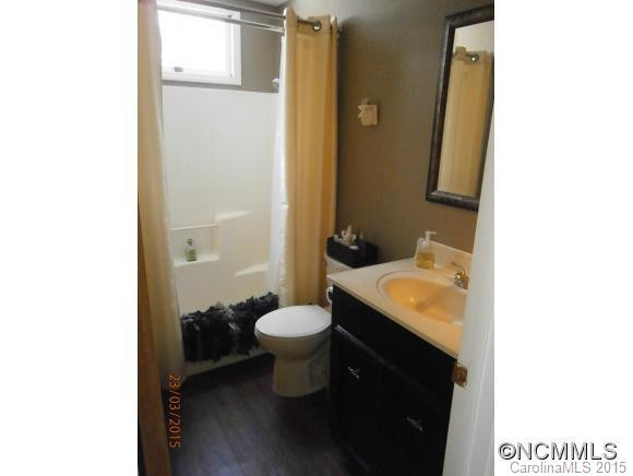 232 Friar Tuck Lane - Photo 17