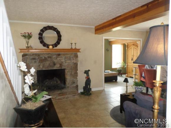 232 Friar Tuck Lane - Photo 5