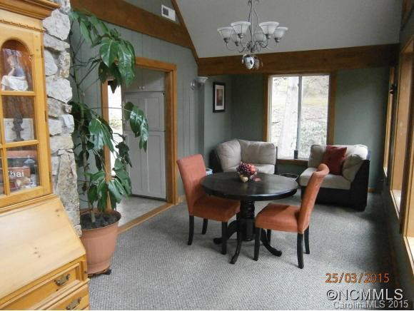 232 Friar Tuck Lane - Photo 7