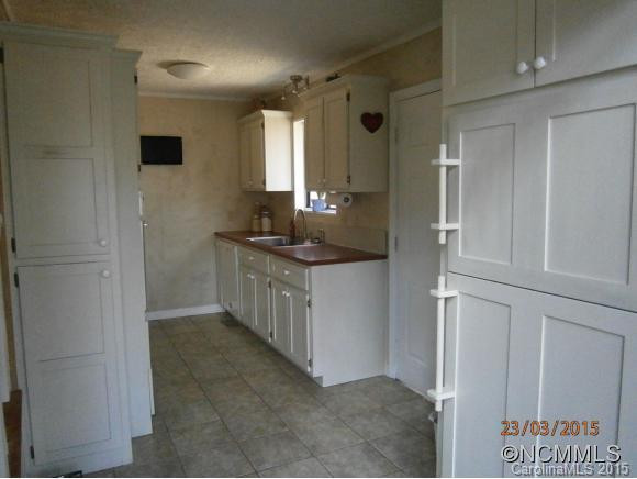 232 Friar Tuck Lane - Photo 10