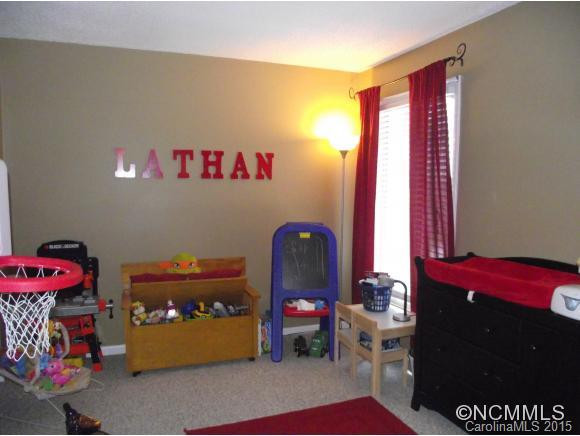 142 Colony Drive - Photo 14