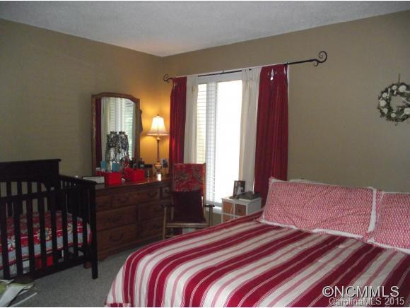 142 Colony Drive - Photo 5