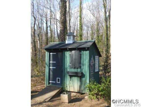 240 Ivy Drive - Photo 21