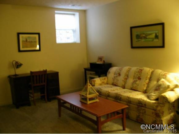 242 Sweetwater Road - Photo 16