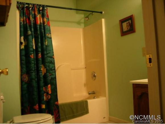 242 Sweetwater Road - Photo 18