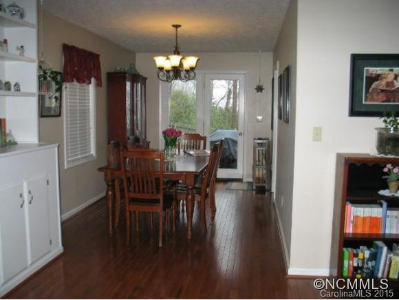 242 Sweetwater Road - Photo 8