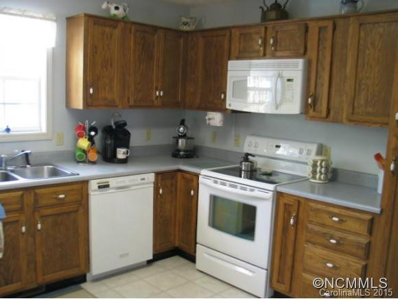 242 Sweetwater Road - Photo 9