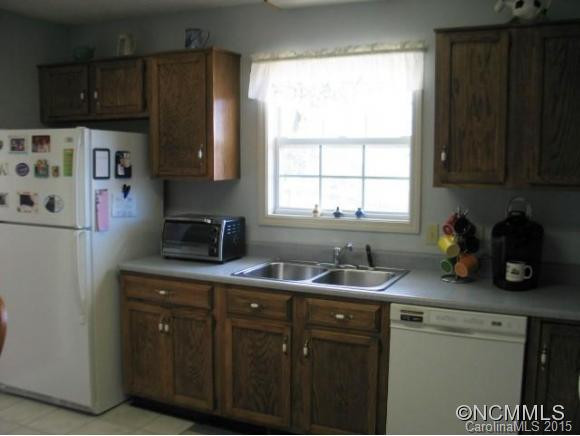 242 Sweetwater Road - Photo 10