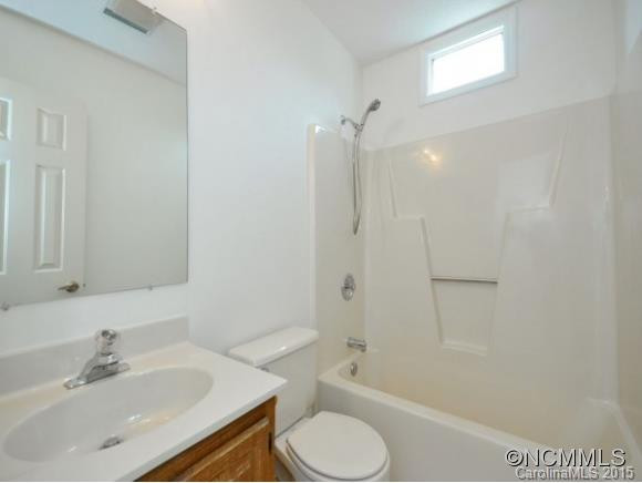 103 THISTLE KNOLL COURT - Photo 8