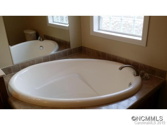 306 Stonewall Avenue - Photo 8