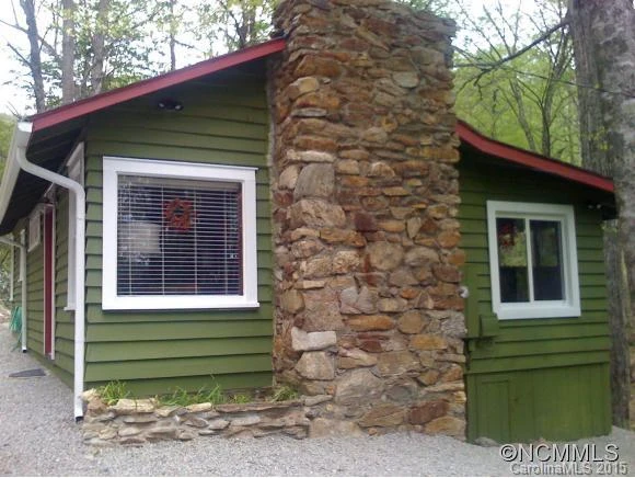1180 Walker Road