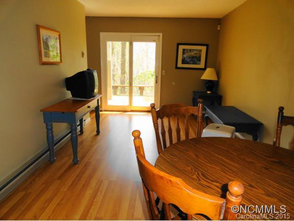 98 CREEKSIDE DRIVE - Photo 17