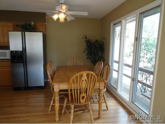 98 CREEKSIDE DRIVE - Photo 4