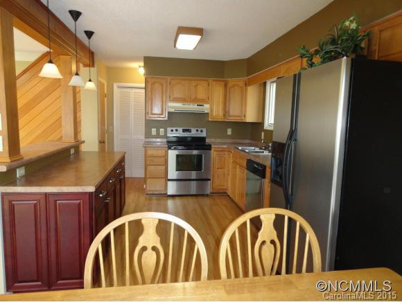 98 CREEKSIDE DRIVE - Photo 5