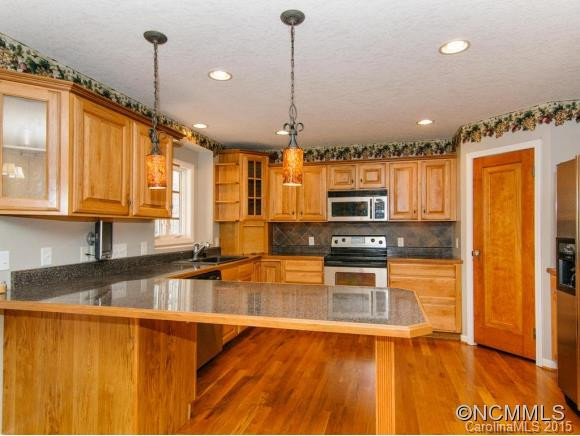 43 N. COLLEGE STREET - Photo 2