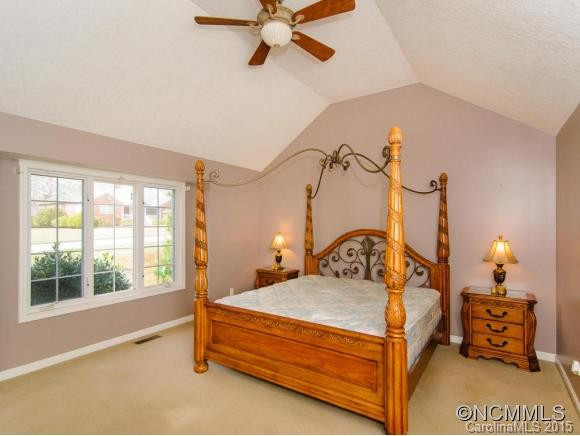43 N. COLLEGE STREET - Photo 5