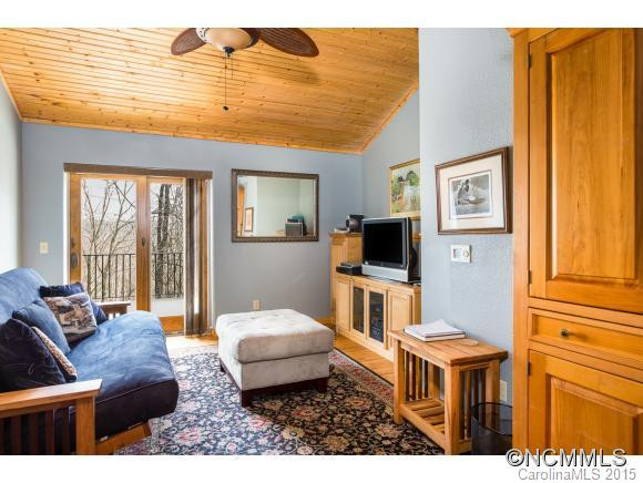 29 Crowningway Drive - Photo 13