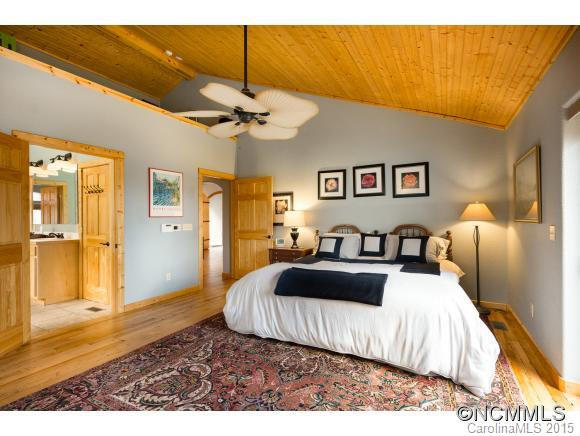 29 Crowningway Drive - Photo 14