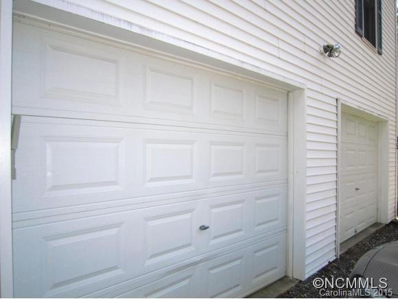 15 Caspian Way - Photo 17