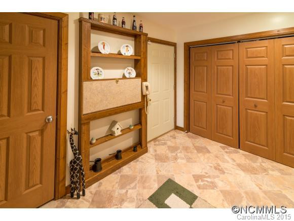 52 Kate Mountain Rd - Photo 16