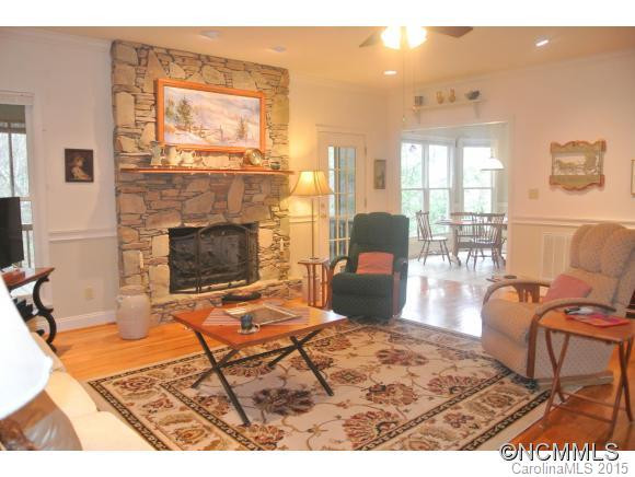 251 Chagee Lane - Photo 4