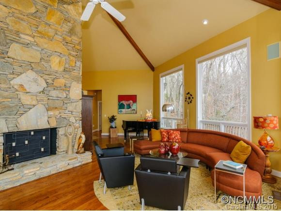 33 Chestnut Ridge Rd. - Photo 8