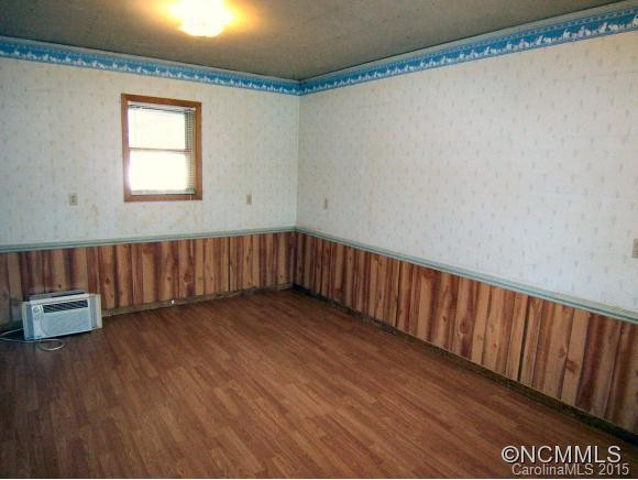 531 Brooklyn Ave - Photo 6