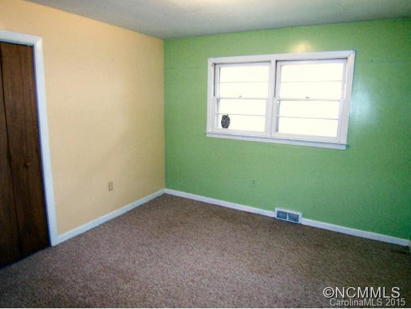 531 Brooklyn Ave - Photo 7