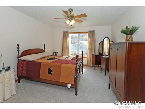 188 Pinellas Lane - Photo 9
