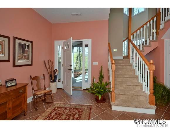 374 Methodist Dr - Photo 3