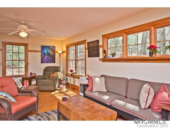 375 Green Acres Drive - Photo 6