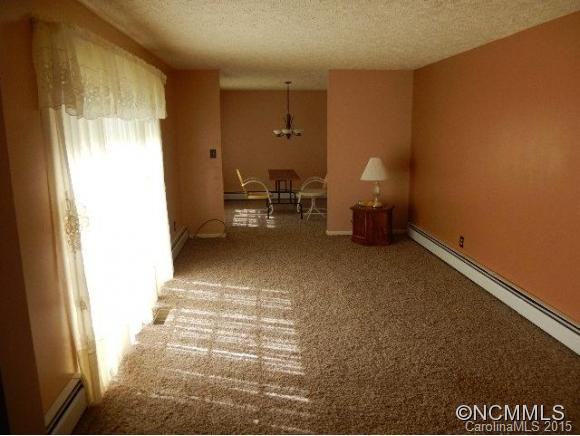 537 Walnut Creek - Photo 11