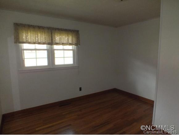 1105 Moody Farm Road - Photo 9