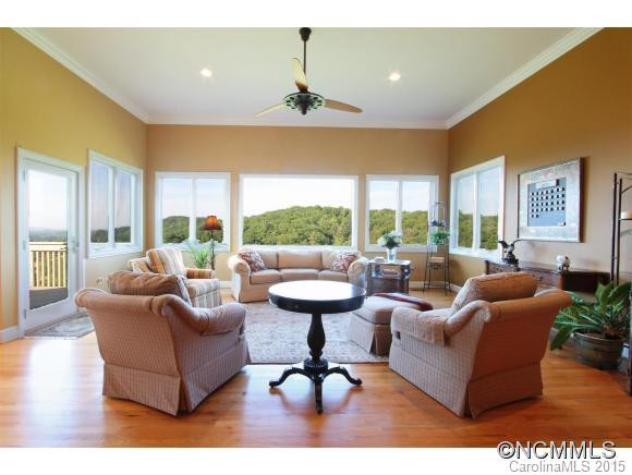 160 Mills Place - Photo 5