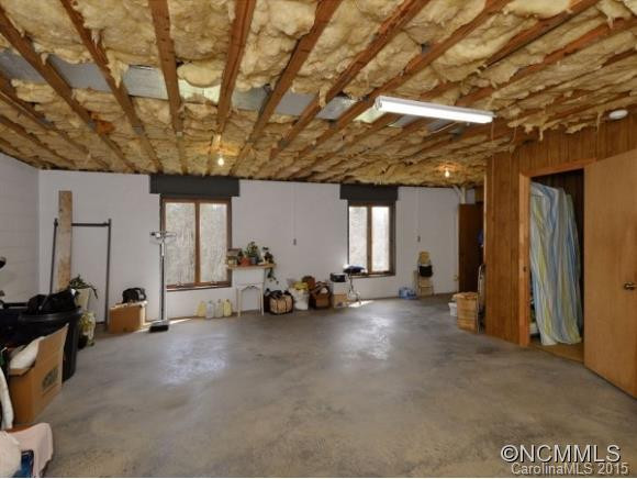 275 GARREN CREEK RD - Photo 16