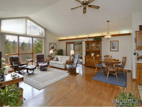 275 GARREN CREEK RD - Photo 4