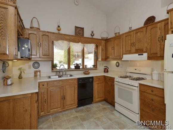 275 GARREN CREEK RD - Photo 8
