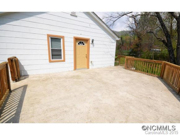 151 Bee Tree Rd - Photo 15