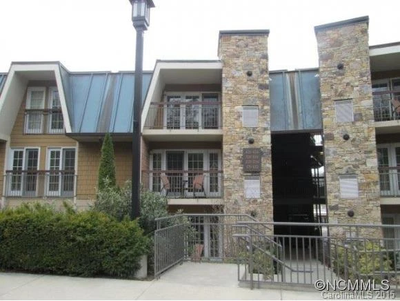 421 Bowling Park Rd