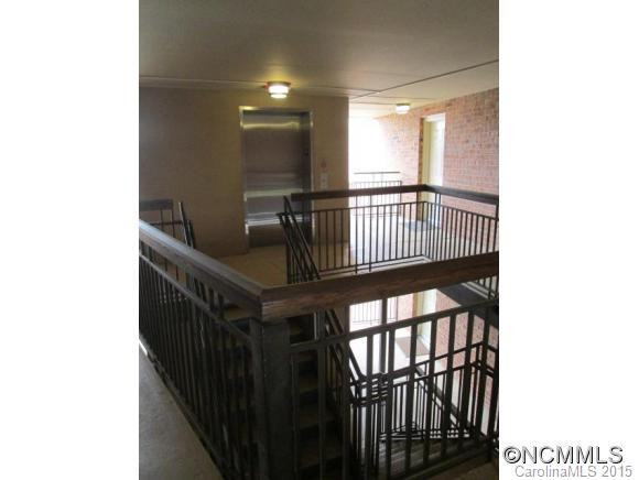 421 Bowling Park Rd - Photo 15