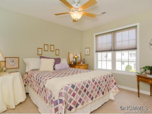 24 Village East Court - Photo 18
