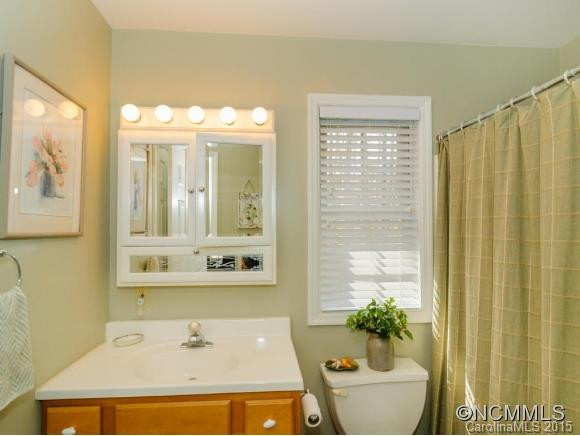 24 Village East Court - Photo 19