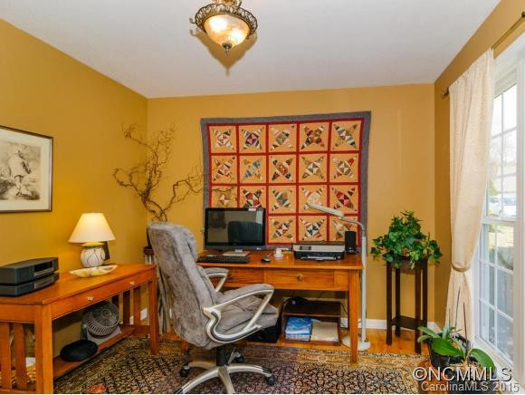 24 Village East Court - Photo 20